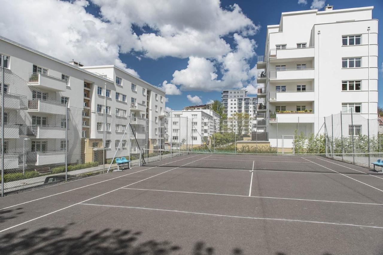 Modern Box Apartment Гдиня Екстериор снимка